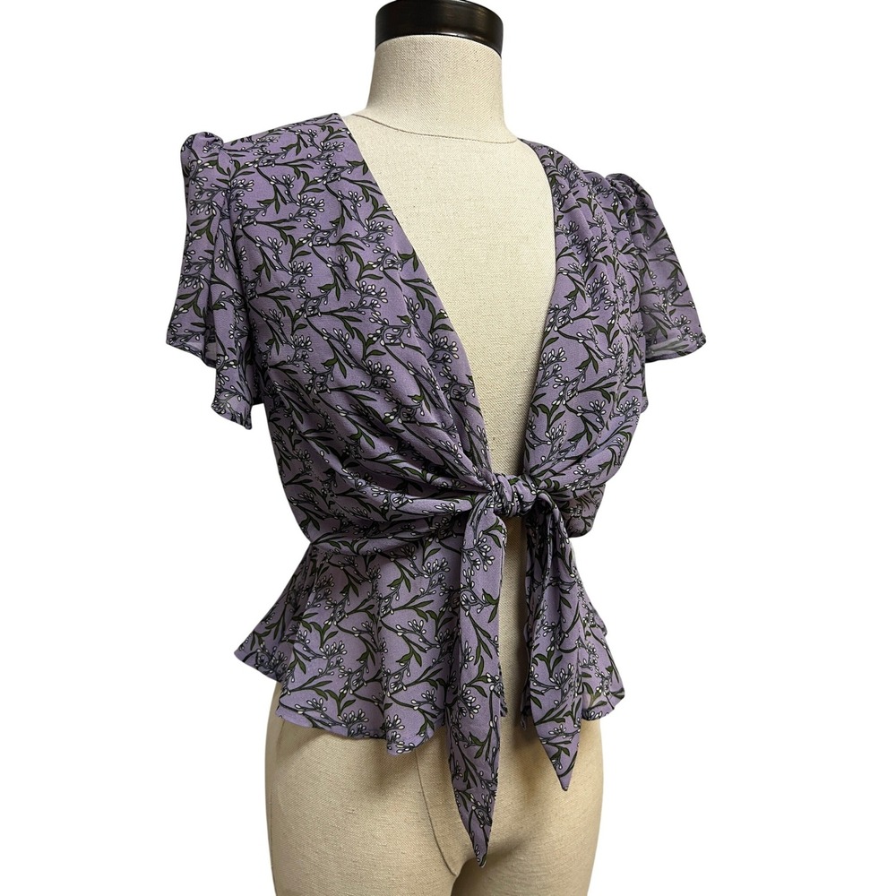 ASTR the Label Tie Front‎ Peplum Top Women XS Purple Excellent Floral Chiffon
